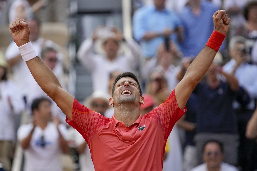 POEN ZA ISTORIJU Pogledajte kako je Novak postao najbolji svih vremena (VIDEO)