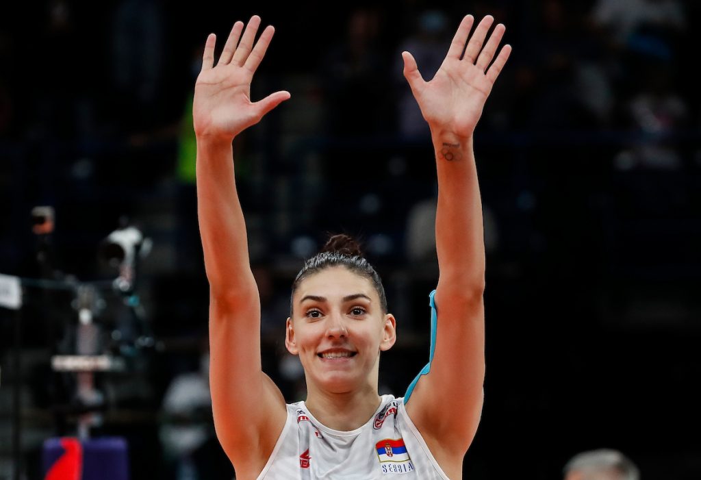 ITALIJANI LANSIRALI „BOMBU“ Tijana Bošković napušta Ezačibaši posle deset godina!