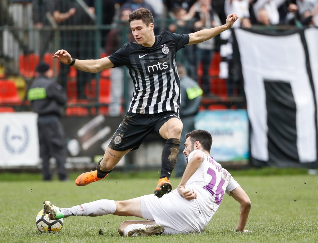 ŠOK U SLOVAČKOJ Bivši fudbaler Partizana posle 15 dana napustio Trnavu! Razlog je…