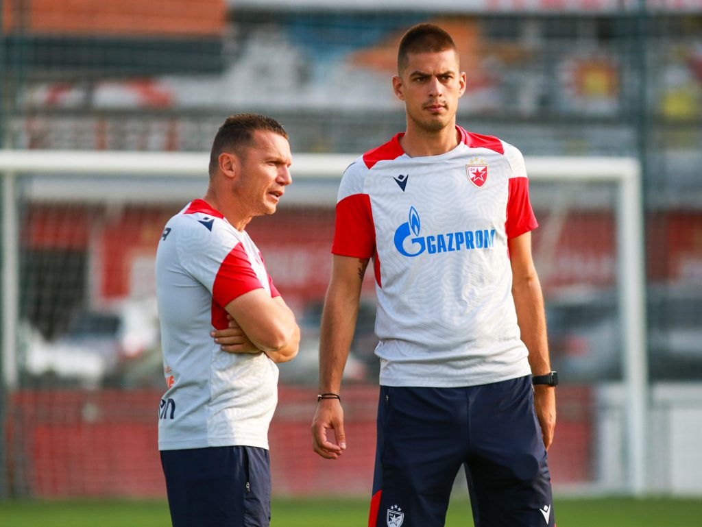 VREDNO I RADNO Slika sa treninga Crvene zvezde koja će da obraduje sve „delije“ (FOTO)
