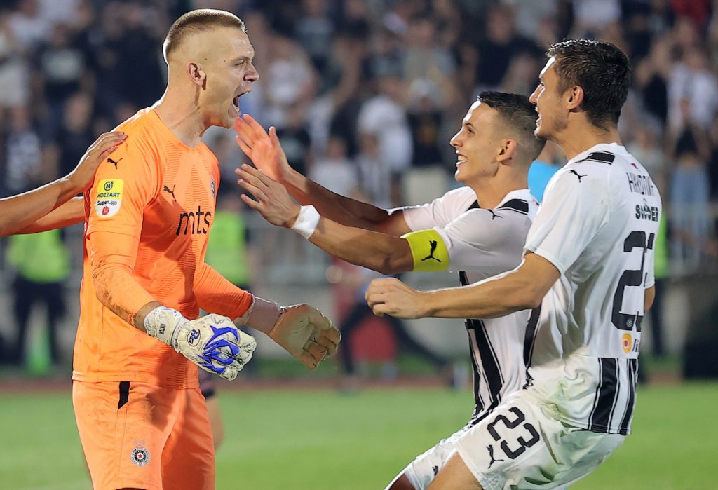 PENAL-RULET JE VEČERAS BIO CRN I BEO Partizan izbacio Sabah posle jedanaesteraca, heroj je Jovanović! (FOTO/VIDEO)