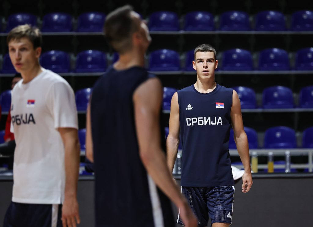 PREOKRET Topić se stavio na raspolaganje selektoru Pešiću! Igrač više na poziciji plejmejkera