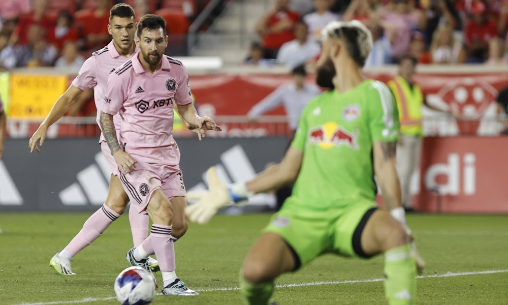 NASTAVIO TEROR Mesiju pola sata dovoljno za prvenac u MLS (VIDEO)