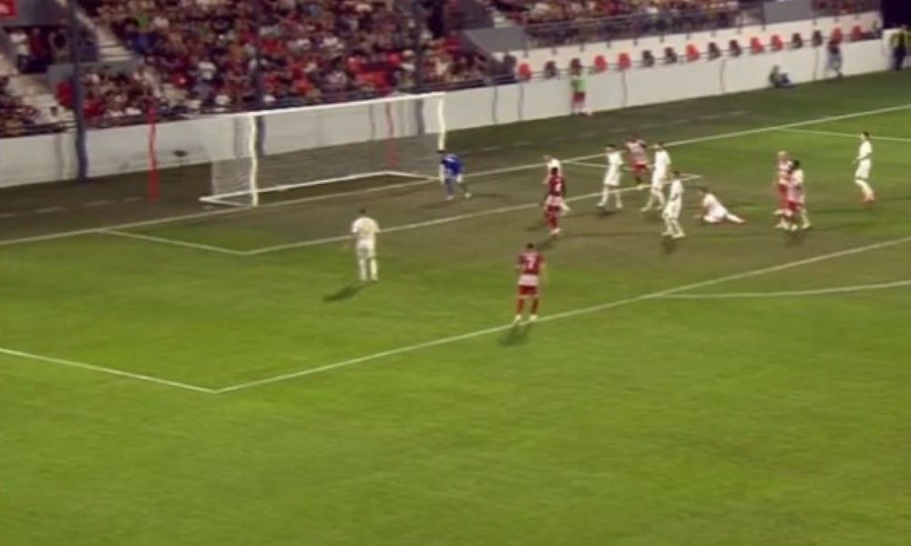 OLIMPIJAKOS NADOMAK GRUPNE FAZE Atinjani vode protiv Čukaričkog sa 2:0 (VIDEO)