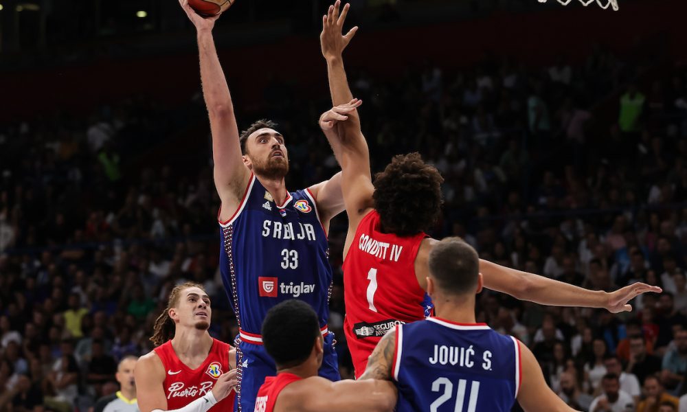 MAČJI KAŠALJ „Orlovi“ demolirali protivnika iz grupe Mundobasketa! Posebne ovacije za biser srpske košarke (VIDEO)
