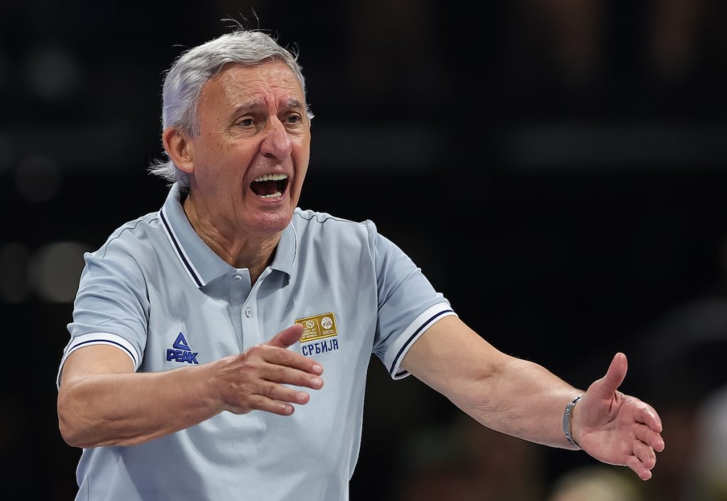 OVO JE RAZLOG SLABIJE IGRE Selektor Pešić posle pobede nad Kinom: Nije ovo bila naša najbolja utakmica, ali…