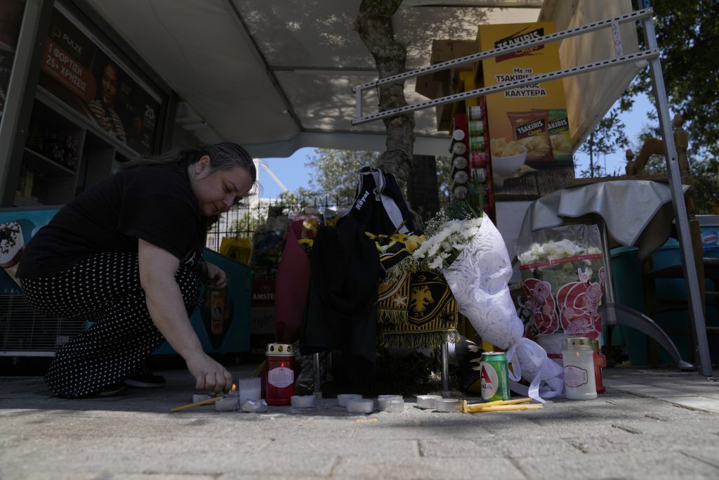JEZIVA ISPOVEST DEVOJKE KOJA JE BEŽALA SA UBIJENIM MIHALISOM Vrištali smo, ljudi u crnom su došli da nas ubijaju! Svi su zakasnili…