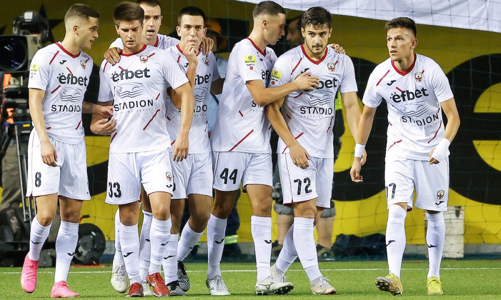 HLADAN TUŠ NA KROVU Lučić promašio zicer sa pet metara, kazna odmah stigla – Voždovac vodi 2:0! (VIDEO)