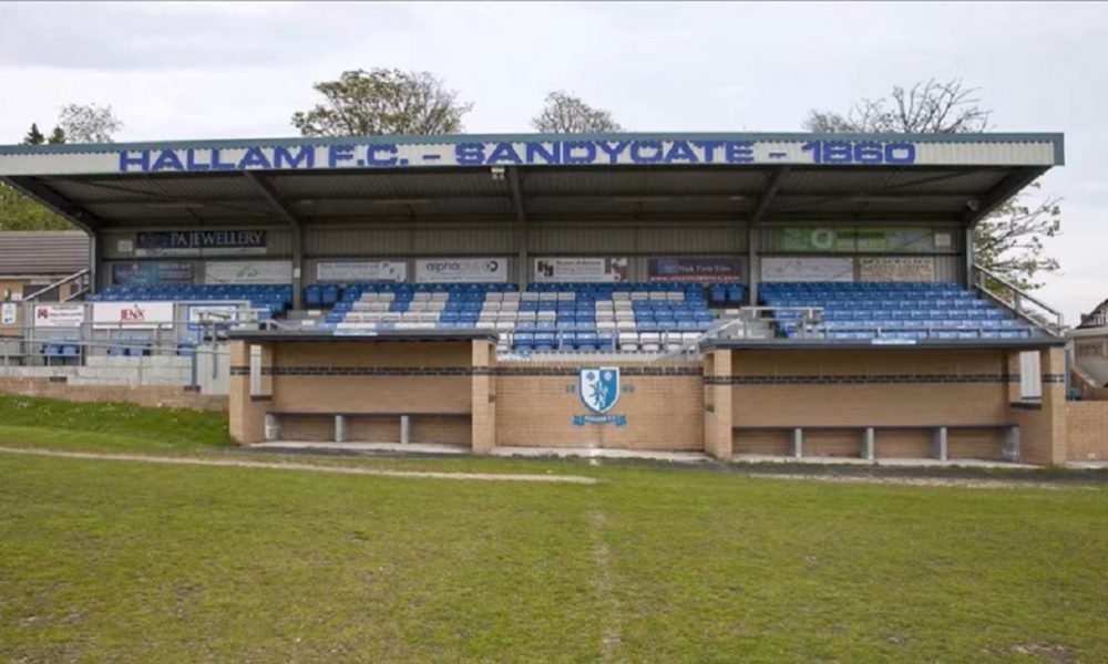 NAJSTARIJI STADION NA SVETU Sve je tu, trava i golovi, ali mora da se tera malo uzbrdo… (VIDEO)