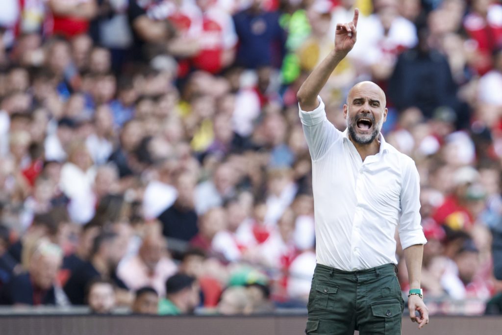PREMIJER LIGA Arsenal sada ili nikada, na 20. godišnjicu poslednje krune, šampion osakaćen, ali je postavio svetski rekord (FOTO+VIDEO)