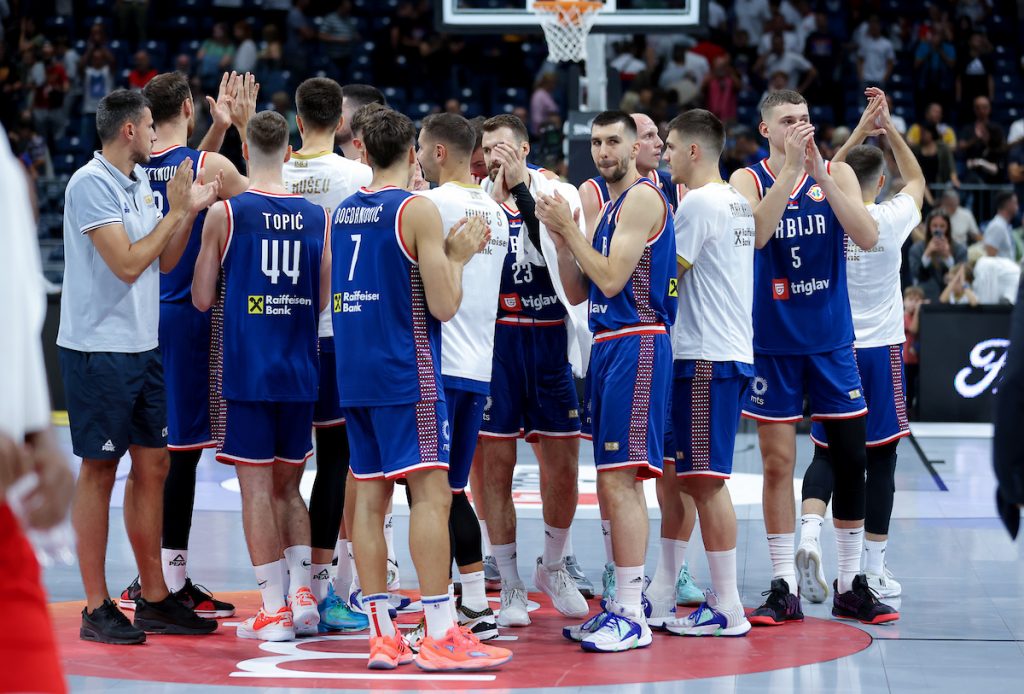 Reprezrentacija Srbije odradila prvi trening u Manili (FOTO)