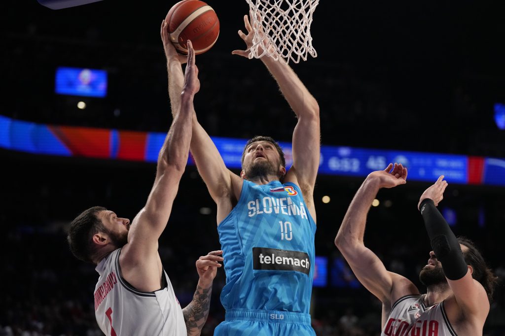DOK JE ZVEZDA U MINHENU Još jedno pojačanje stiglo u Beograd, imao je jasnu poruku (VIDEO)