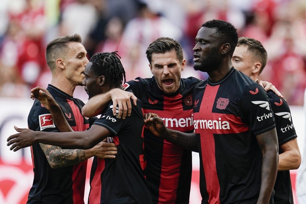 BUNDESLIGA Leverkuzen sa oreolom nepobedivosti, Bajern predao drugo mesto Štutgartu, Union izborio opstanak u nadoknadi vremena, Rojs se oprostio majstorijom! (VIDEO)