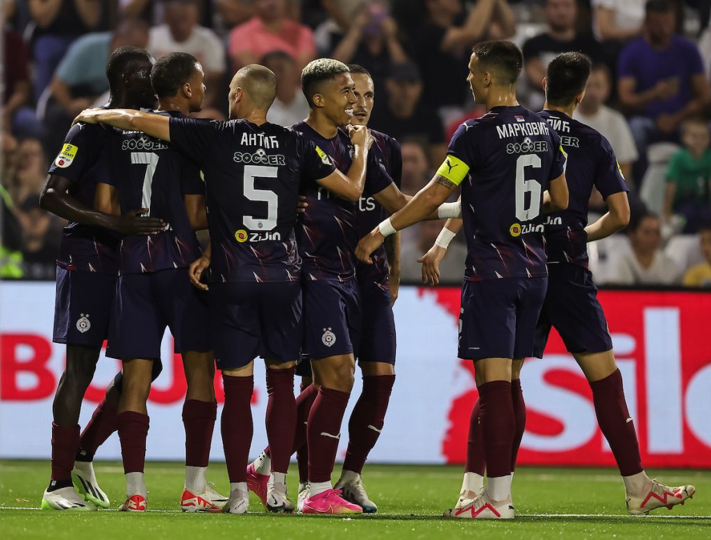 „VALJAK“ MELJE I NA DIZEL Partizan sa šest uzastopnih pobeda čeka derbi sa Zvezdom! (FOTO/VIDEO)
