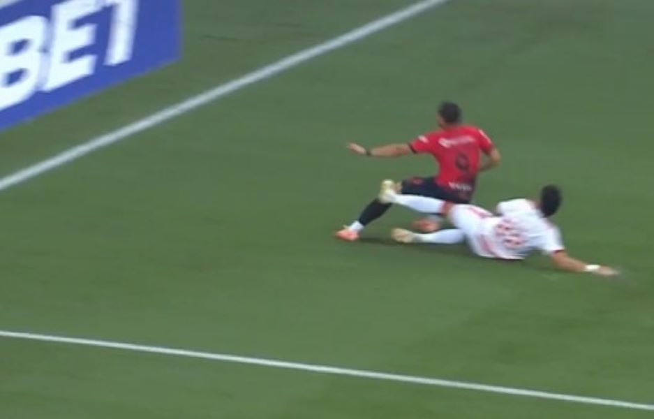 Teška povreda mladog fudbalera kojeg je Barselona platila 40.000.000 evra (VIDEO)