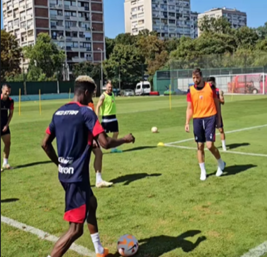 POSLE ČETIRI DANA ODMORA Fudbaleri Zvezde su se vratili na teren i sa njima dobro poznato lice, novi „život“ ili… (FOTO)