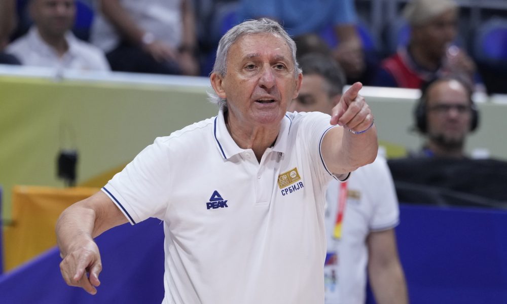 PEŠIĆ POSLE FINALA: Ne verujem da će medalja da popravi stvari u našoj košarci… Bogdan igrao bolestan