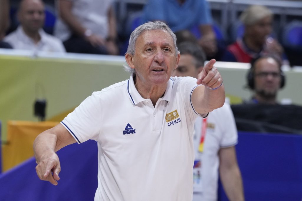 KARI POSTAO GLAVNA ZVEZDA! FIBA najavila polufinale u Pešićevom stilu (FOTO)
