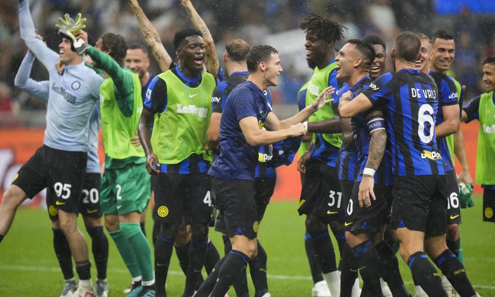 SERIJA A Inter sravnio Milan u gradskom derbiju, Jović nemoćno gledao poslednjih 20 minuta