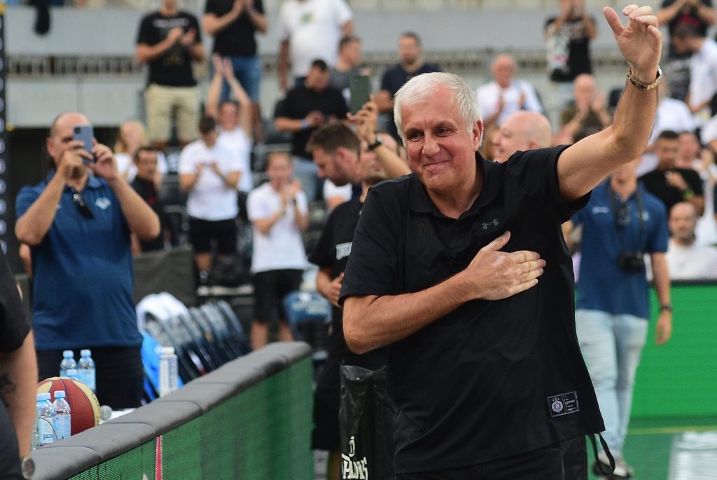 UZNEMIREN Ataman: Džan nije trebalo da ljubi ruku Željka Obradovića!