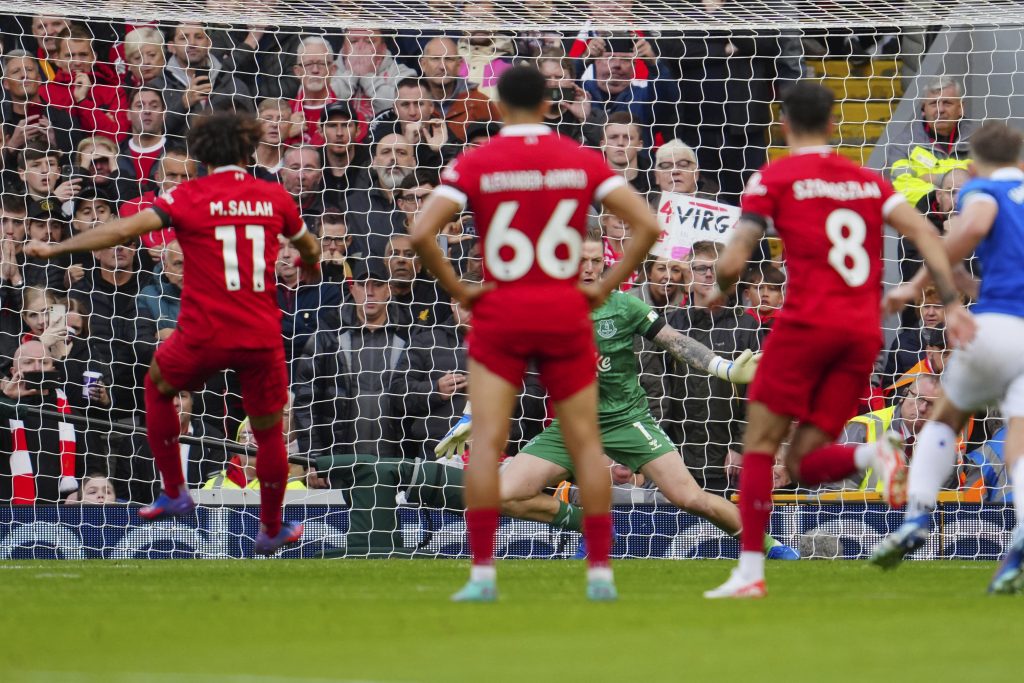SALAH JE KRALJ LIVERPULA Everton bezopasan na „Enfildu“, Egipćanin dvostruki strelac (VIDEO)