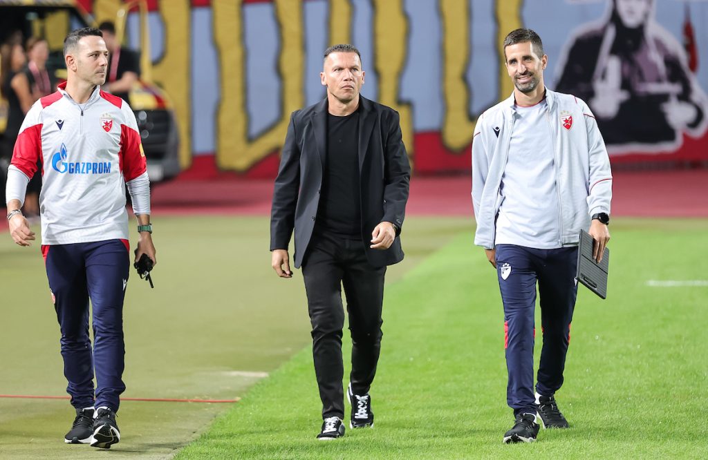 SVE SPREMNO NA „ČIKA DAČI“ MaxBet Sport najavio povratak Kange, ali nas je iznenadila ova odluka Bahara…