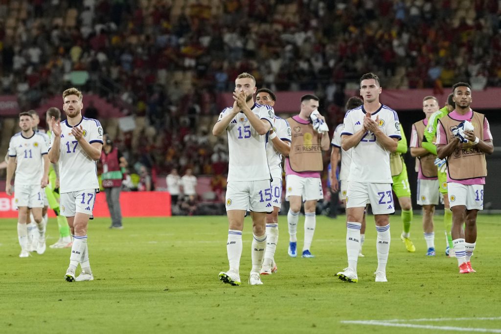 NE MIRE SE SA PORAZOM Škoti traže od UEFA da im objasni zašto je poništen gol Mektominija (VIDEO)
