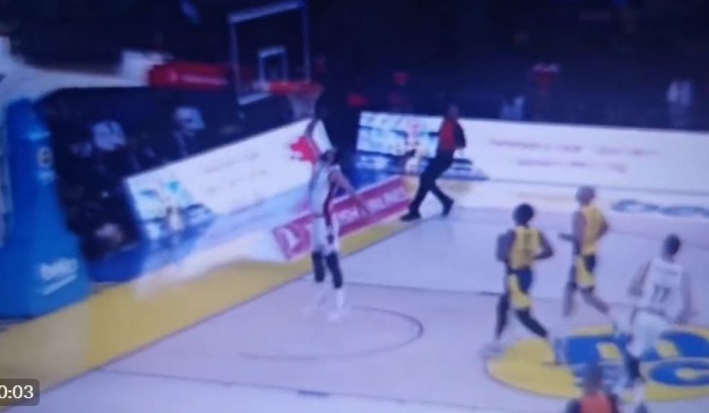 MOŽDA I BOLJE ŠTO NIJE DOŠAO U PARTIZAN Nestvaran promašaj Mirotića (VIDEO)