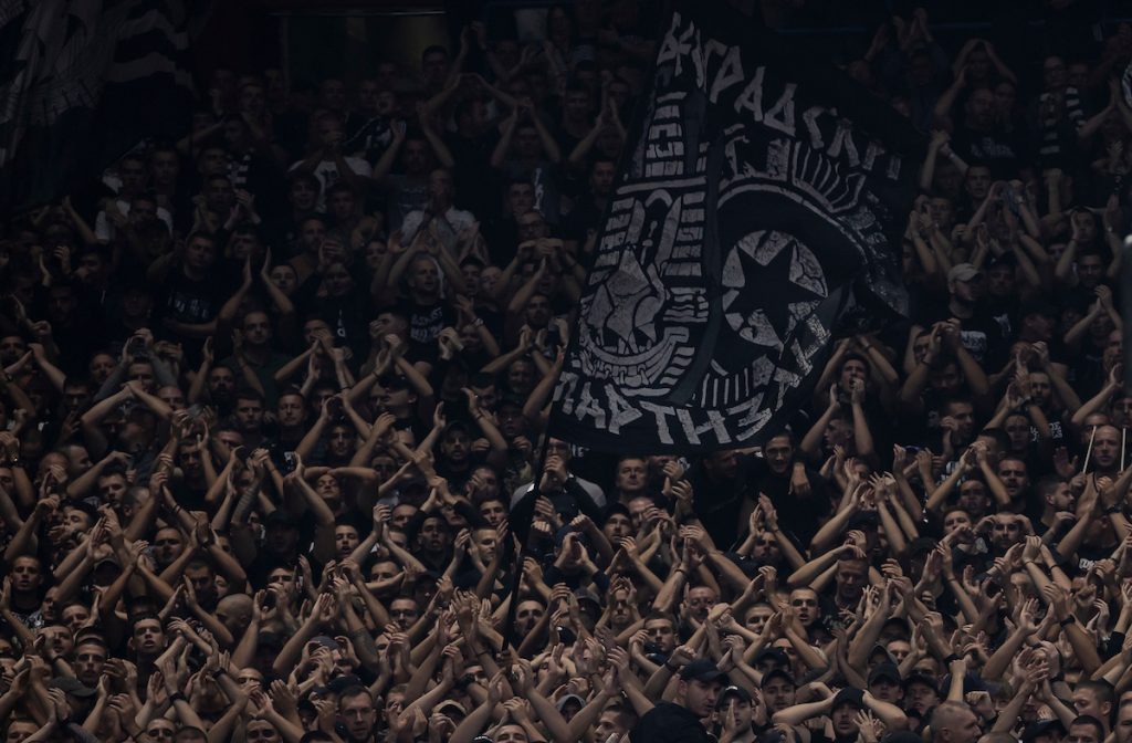EVO U ČEMU JE PROBLEM Partizan se oglasio povodom „duplih“ karata