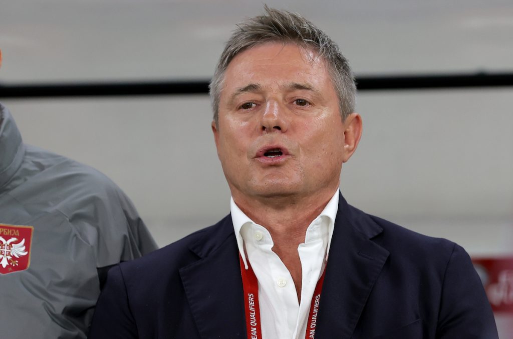 GLEDAO ZVEZDU IZ LOŽE Piksi poželeo sreću crveno-belima, TSC-u i Borcu (FOTO)