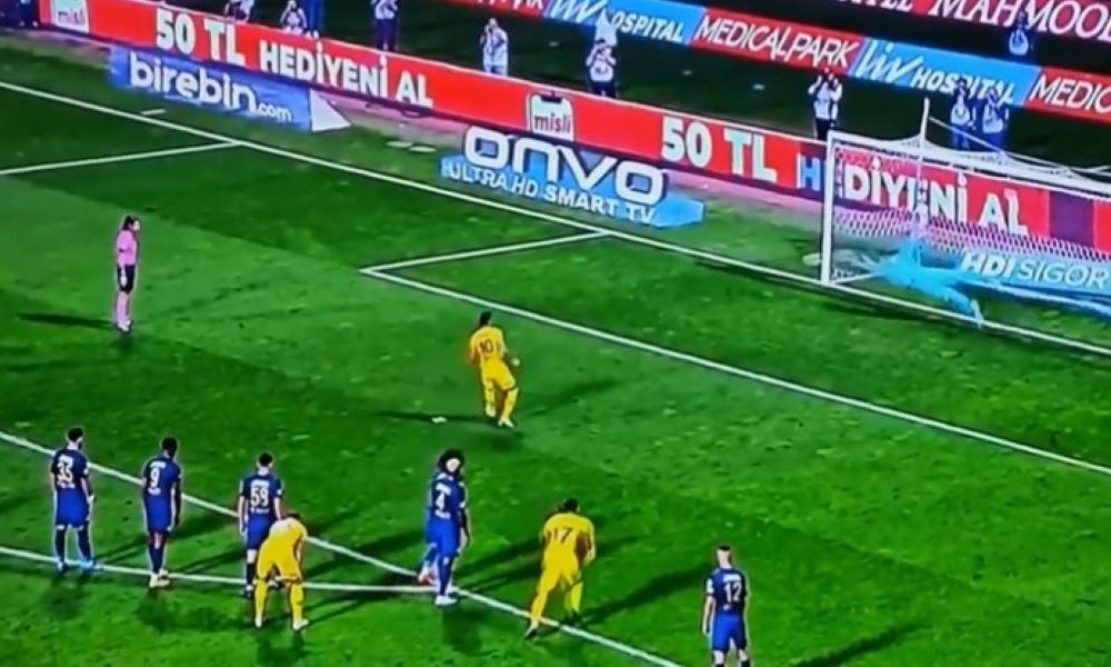 Tadić pogotkom „overio“ pobedu Fenerbahčea (VIDEO)