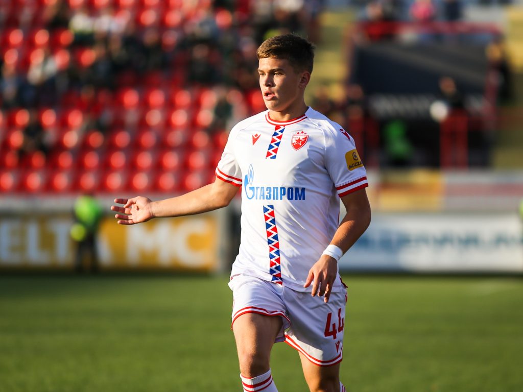 DEBI ZA USPOMENU Zvezdini omladinci nagrađeni pred derbi! Vukojević naslednik Kataija!