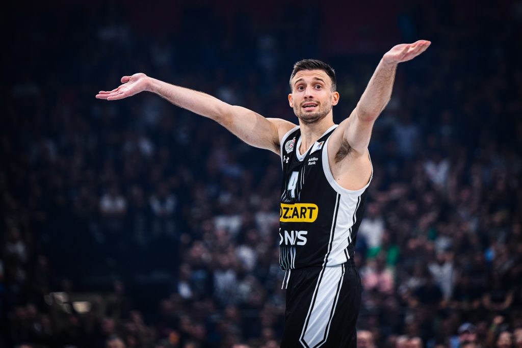 SAMOUVEREN KAO I UVEK Avramović analizirao pobedu u večitom derbiju: Rutinski! (VIDEO)