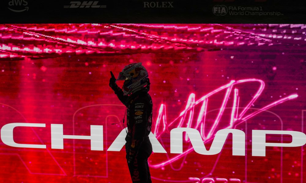 FERSTAPEN UZ SENU I LAUDU Treća šampionska titule Formule 1 za Holanđanina