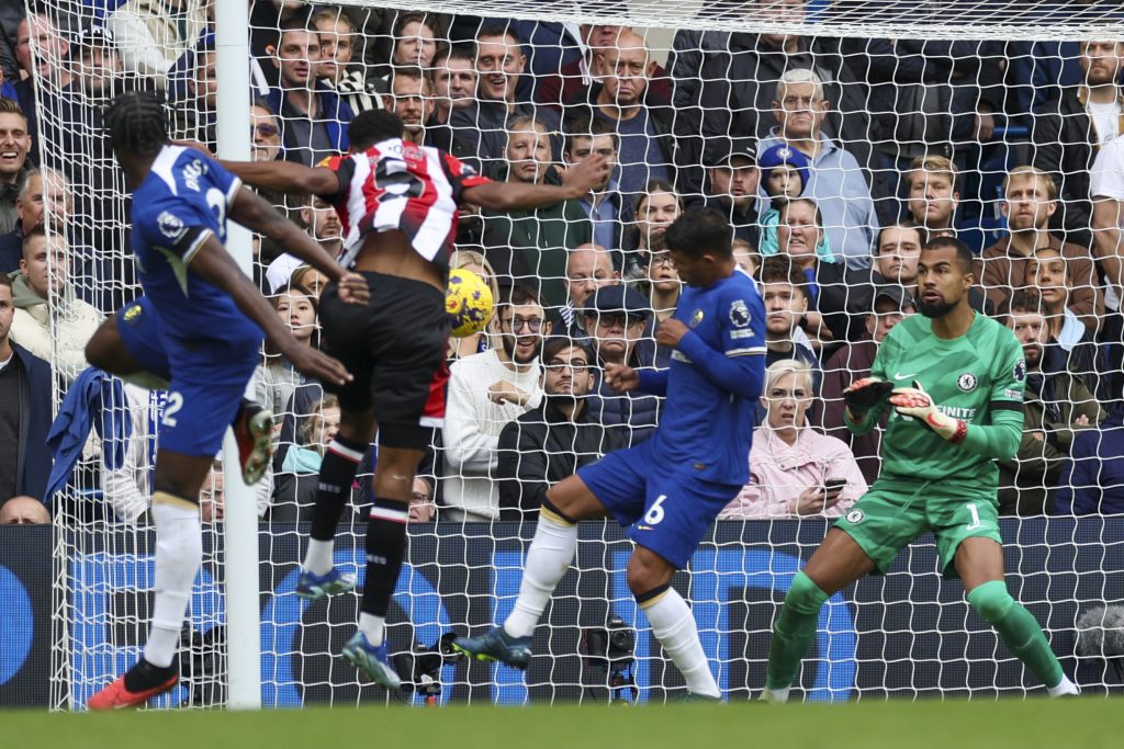 PREMIJER LIGA Ni tračak svetlosti u Čelsijevom tunelu, Brentford lako slavio na Stamford Bridžu (VIDEO)