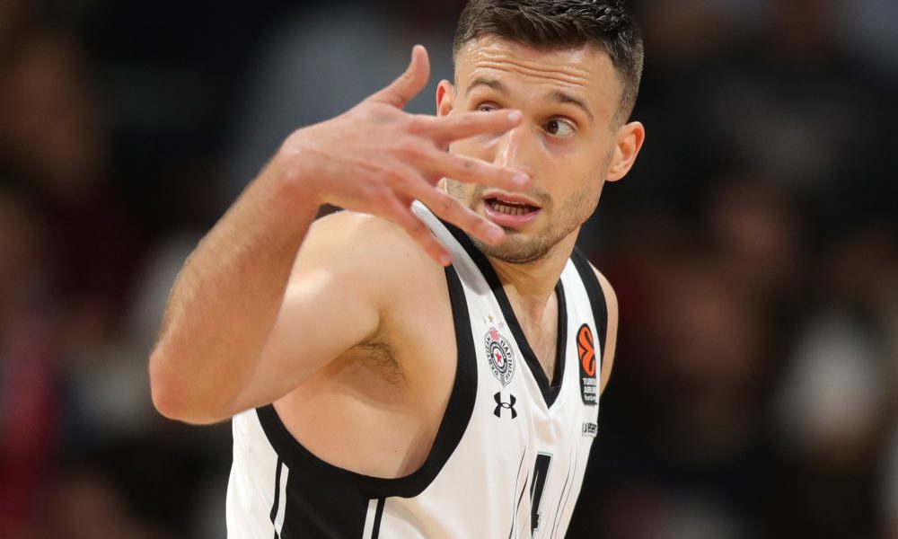 AVRAMOVIĆ POSLE PORAZA OD BAJERNA: Glave gore, moramo da budemo pribrani!