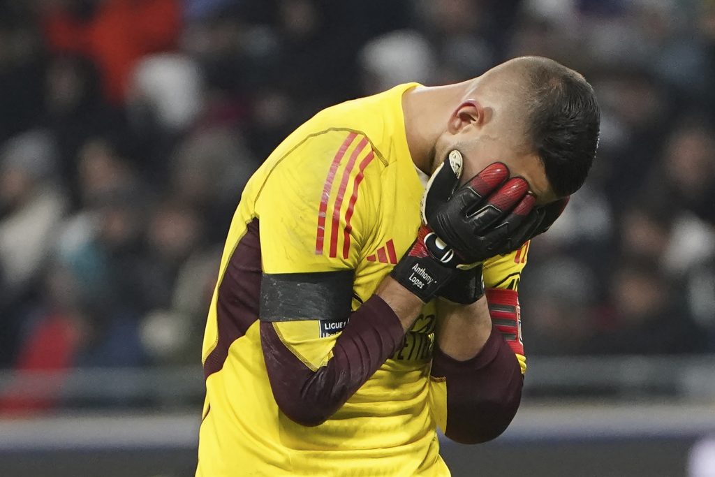 SUNOVRAT VELIKANA Pre tri godine bio u polufinalu Lige šampiona, a sada nadomak ispadanja u domaćem prvenstvu! Epilog – druga smena trenera