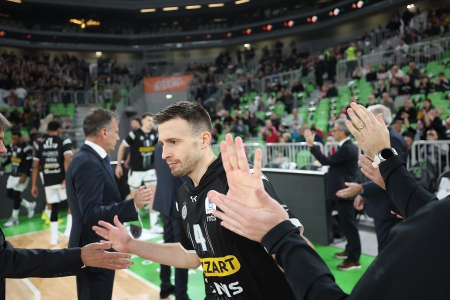 Avramović u sredu ide kod lekara! Poznato koliko bi mogao da pauzira