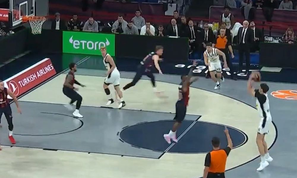 PRVI ŠUT U EVROLIGI I ODMAH TROJKA Partizanova mlada nada konačno dobila šansu! Da li je ovo znak da će da je iskoristi? (VIDEO)