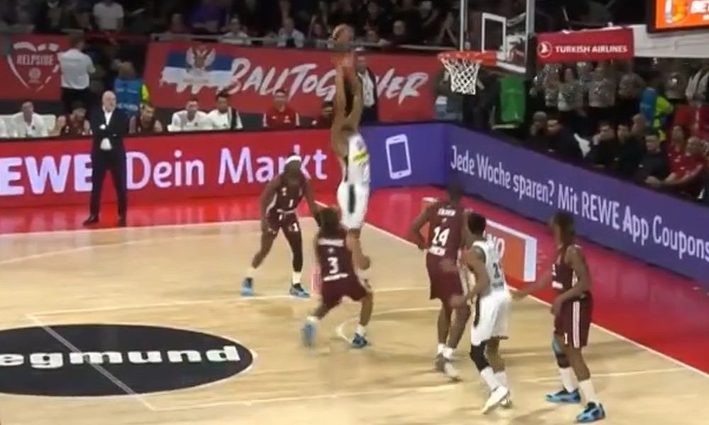 ODE OBRUČ DOVRAGA „Eksplozija“ Kabokla i brutalno zakucavanje! Ovo je pokrenulo Partizan! (VIDEO)