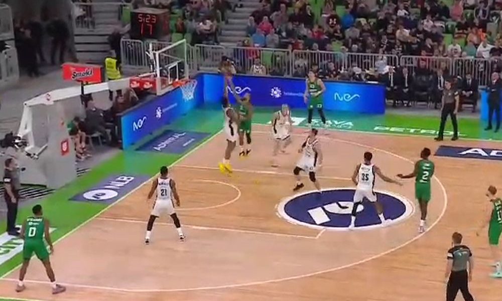 GDE SI POŠ’O? Ne može se ovako ležerno na Kabokla! Pogledajte monstruoznu blokadu Brazilca (VIDEO)