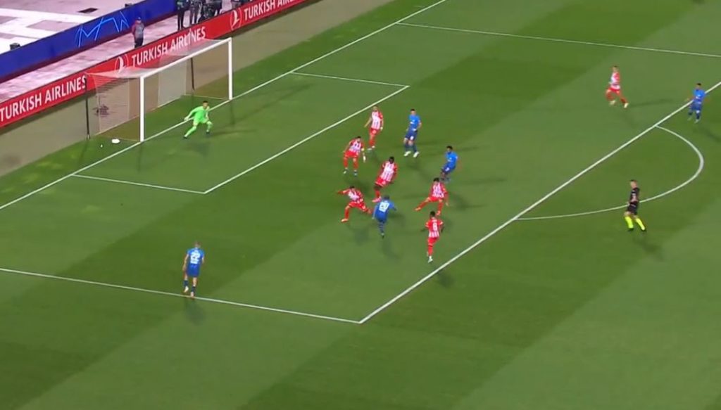 NIJE MOGLO GORE Zvezda primila gol već na početku utakmice! Prvi šut u okvir gola i odmah pogodak (VIDEO)