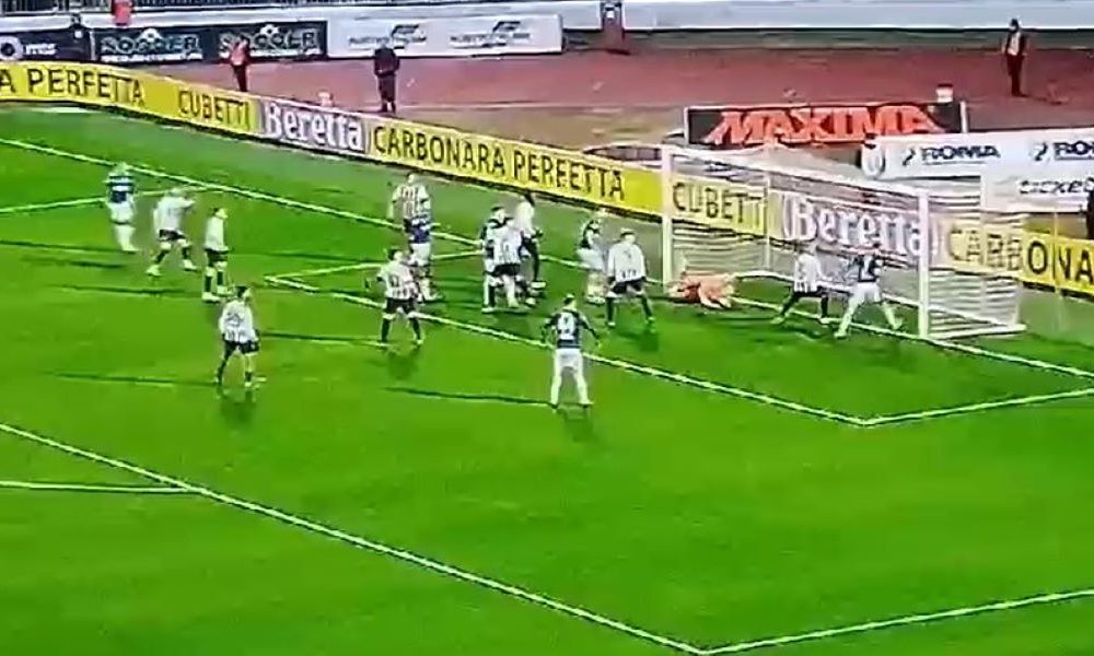 TSC NASTAVLJA DA REŠETA Topolčani vode sa 3:0 protiv Partizana u Humskoj! (VIDEO)