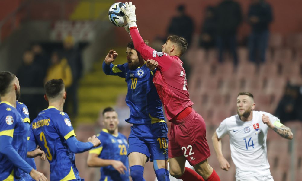 PAROVI PLEJ-OFA Zvezde Arsenala i Čelsija stižu u Bosnu i Hercegovinu,  Levandovskom „visi“ EP