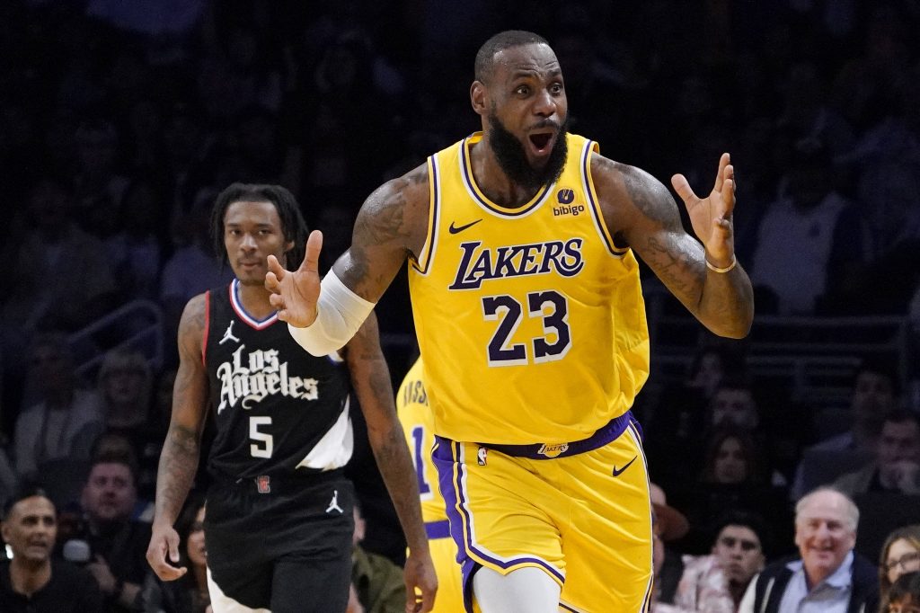 KRALJ Lebron ušao u istoriju! Niko nikad kao Džejms (VIDEO)