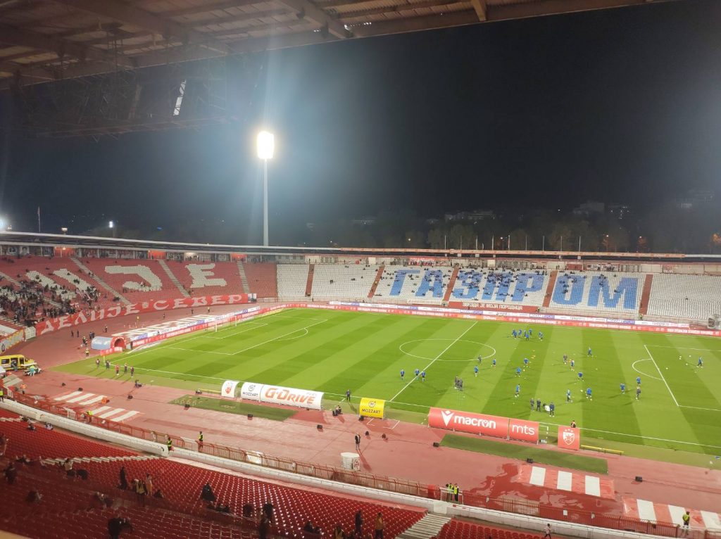 DERBI NA TERENU, NE I ZA NAVIJAČE – Pesma „Delija“ kaže: Svi što dođu na Arsenal, gde ste danas, majstori?
