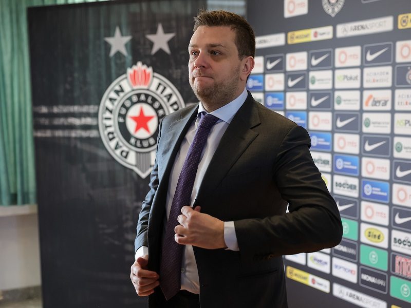 VAZURA: Partizanu niko ne može da zabrani da bude prvak! Saldanja ne ide ni za deset miliona, Vučelić je i dalje predsednik, a „grobari“…