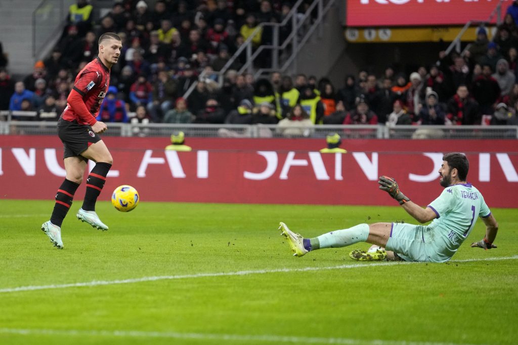 NEKA SADA I ZAVEJE SNEG! Jović postigao prvi gol u dresu Milana, sjajno se snašao! (VIDEO)