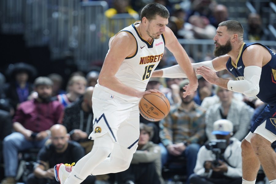 NBA REKORDI SE SVE VIŠE ZOVU „NIKOLA JOKIĆ“ Ono što je sinoć uradio uspelo je samo Lebronu! Tu je i još jedan klupski (FOTO)