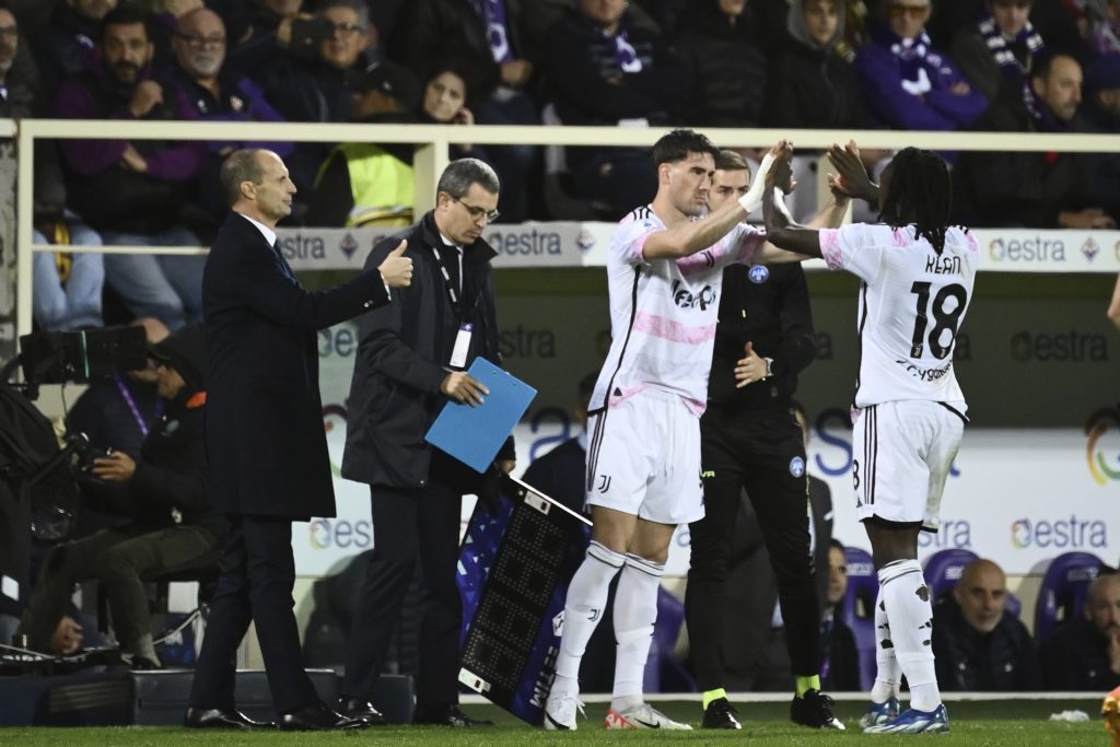 AKO NE DOĐE DO DOGOVORA Vlahović ide na transfer listu, poznato ko će da ga zameni u Juventusu